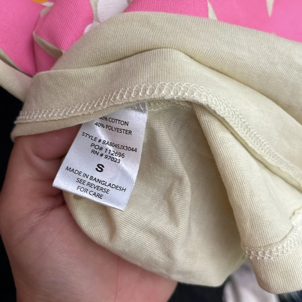 Rebellious One Graphic T-shirt - Picture 5 of 6